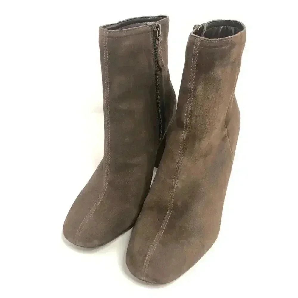 UO Faux Suede Dark Brown Booties Chunky Heels Women's Size 9